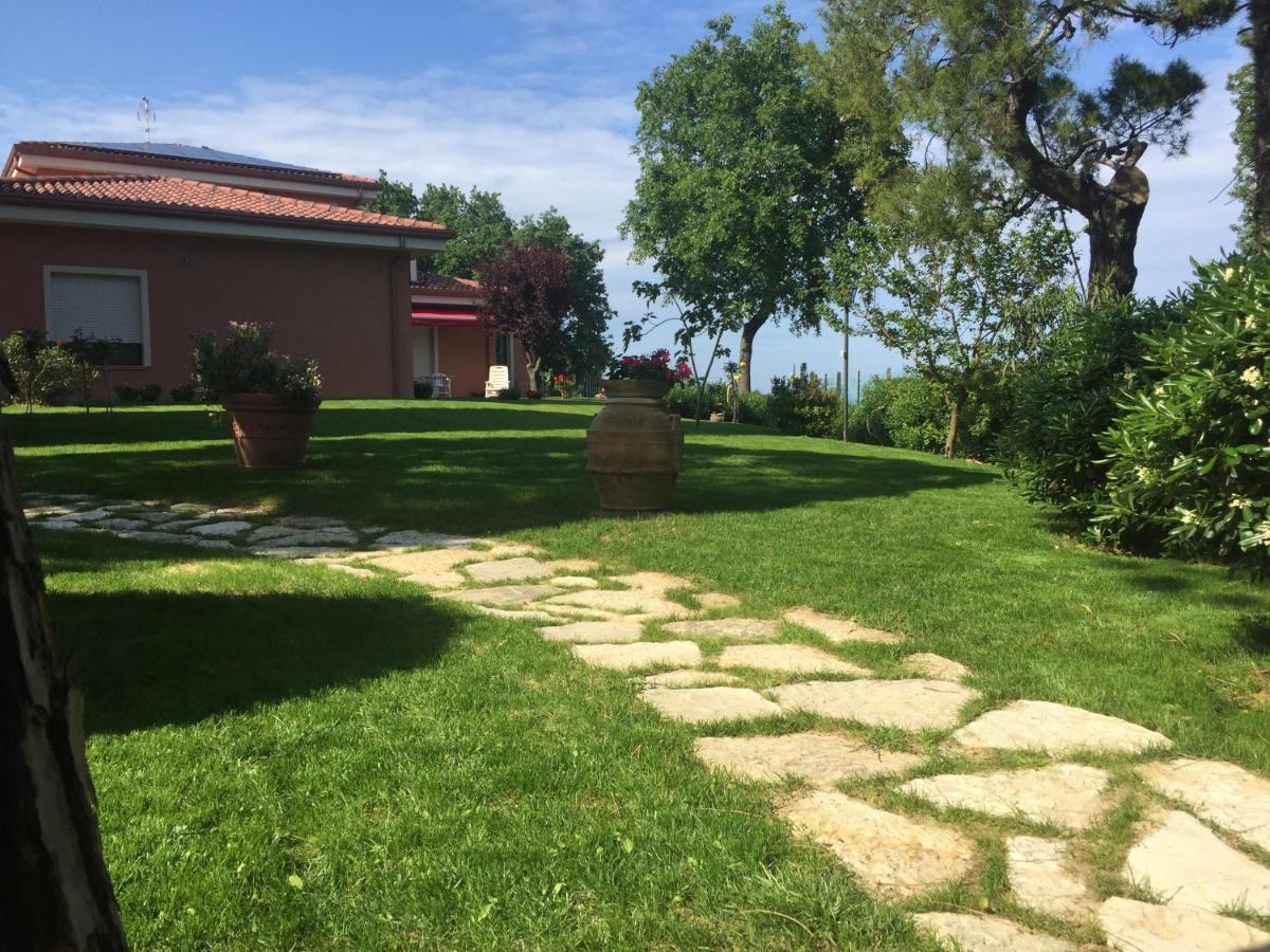 Ilpoggetto Bed&Breakfast Чивитанова-Марке Экстерьер фото