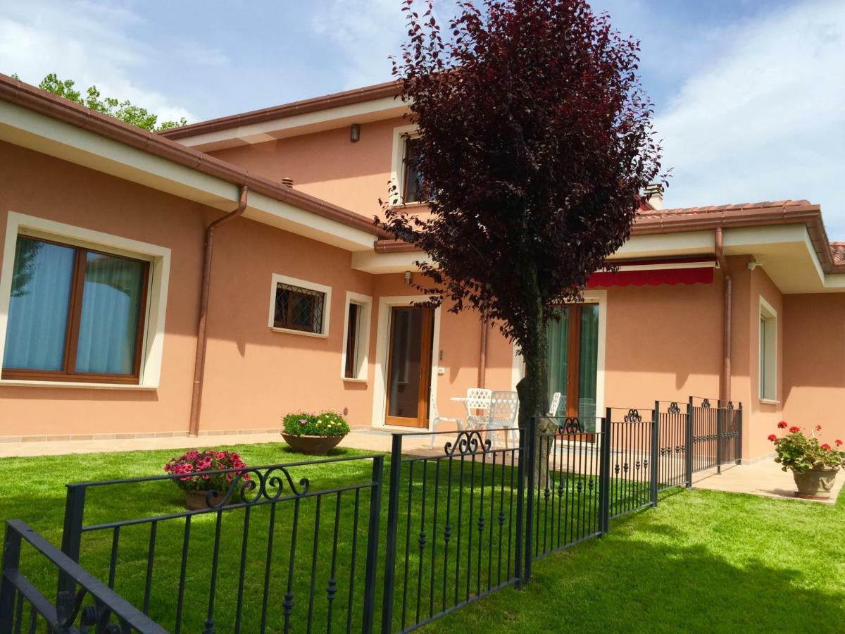 Ilpoggetto Bed&Breakfast Чивитанова-Марке Экстерьер фото